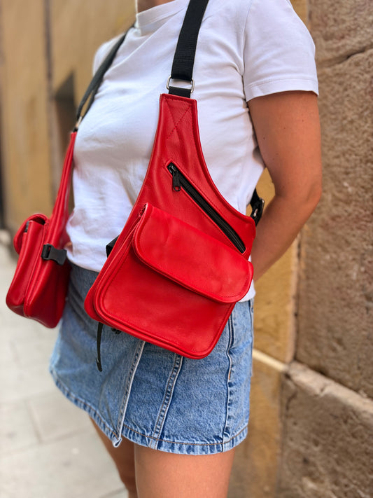 PISTOLERA DE PIEL "CARGO ROJA"