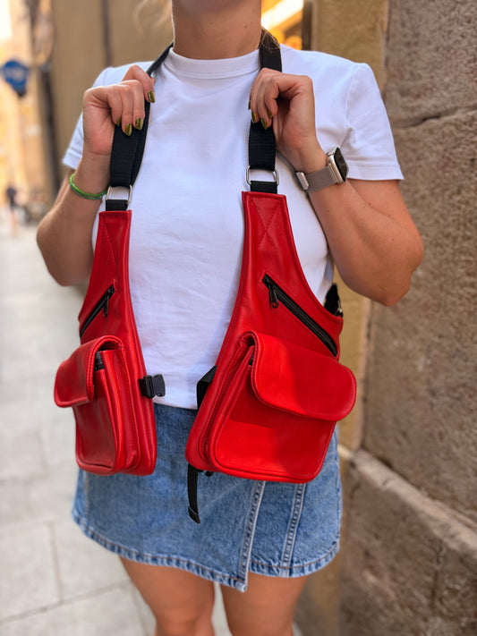 PISTOLERA DE PIEL "CARGO ROJA"