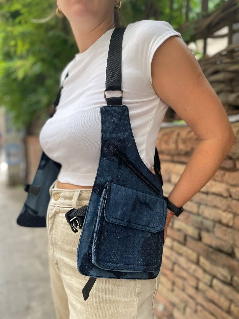 Pistolera de tela con estampado de camuflaje en colores tejanos