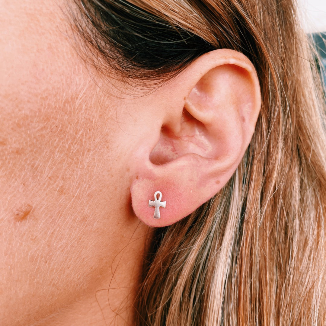 PENDIENTES PLATA CRUZ DE LA VIDA