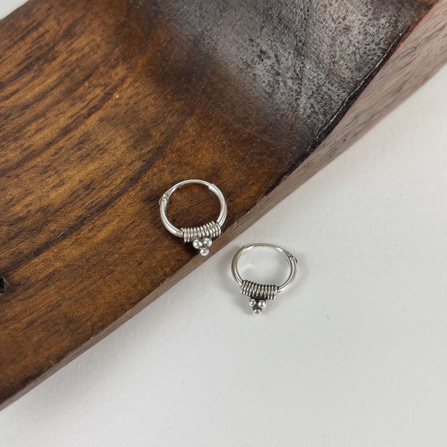Aros Bali en plata de ley 925 de 10 mm