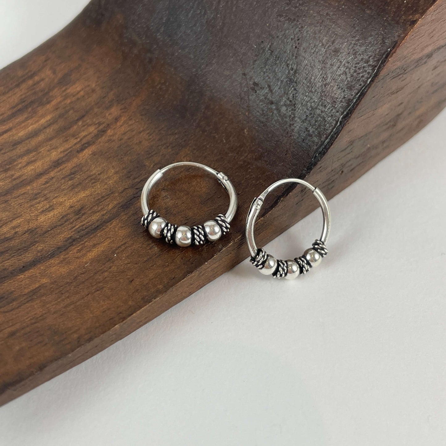 Aros Bali en plata de ley 925 de 14 mm