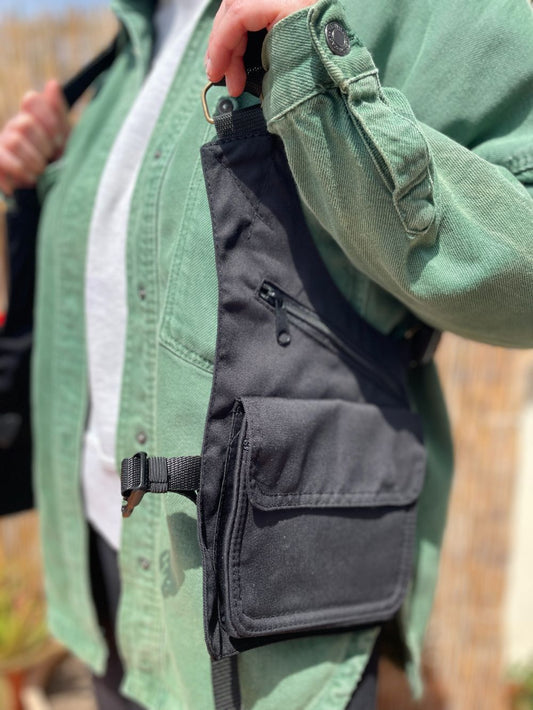 Pistolera de tela en color negro