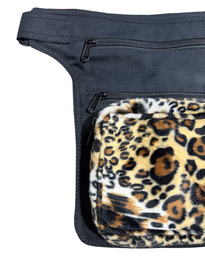 RIÑONERA PIERNA LEOPARDO