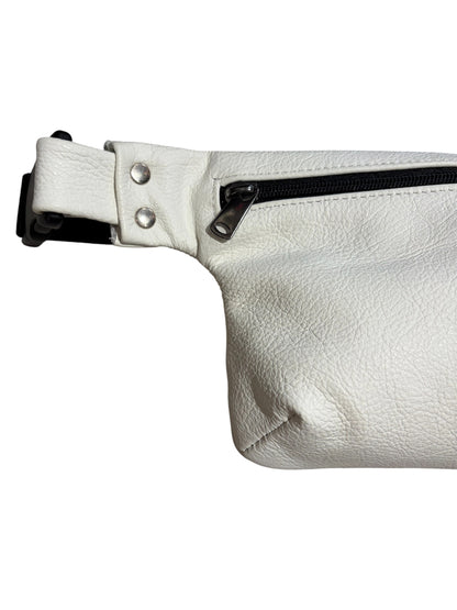 RIÑONERA RECTANGULAR BLANCA