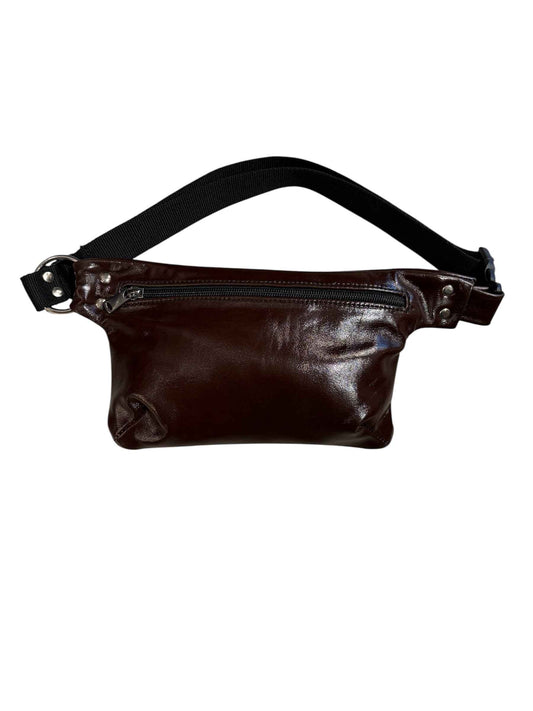 RIÑONERA RECTANGULAR MARRÓN