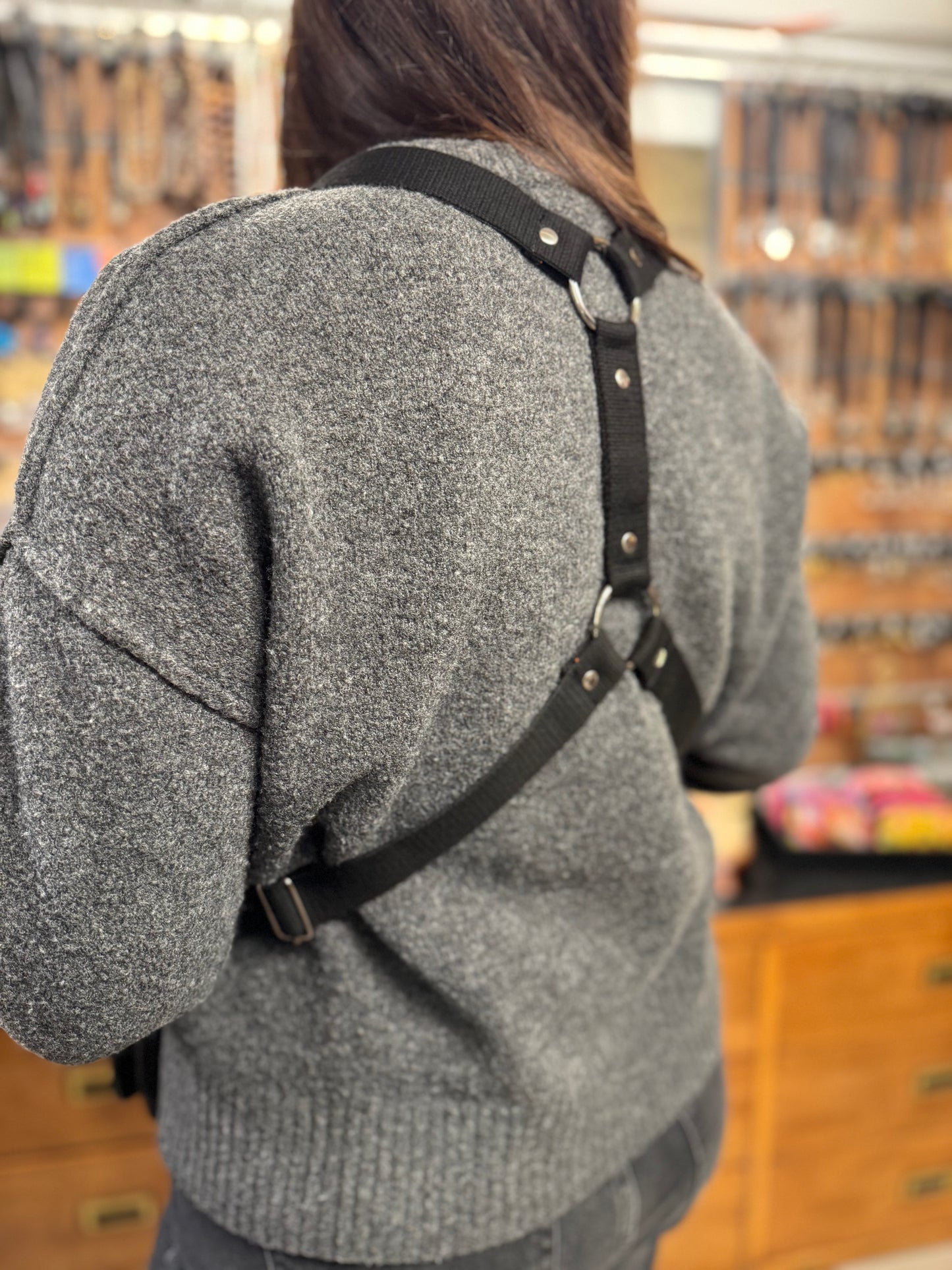 PISTOLERA DE PIEL "CARGO NEGRA"